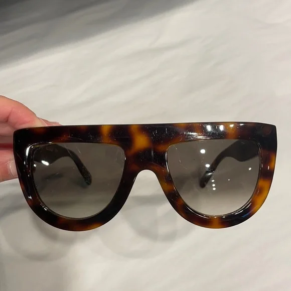 Celine Sunglasses - CL41398/S Celine Andrea Sunglasses CL 41398/S Black 286581 – FASHIONPHILE main image 4